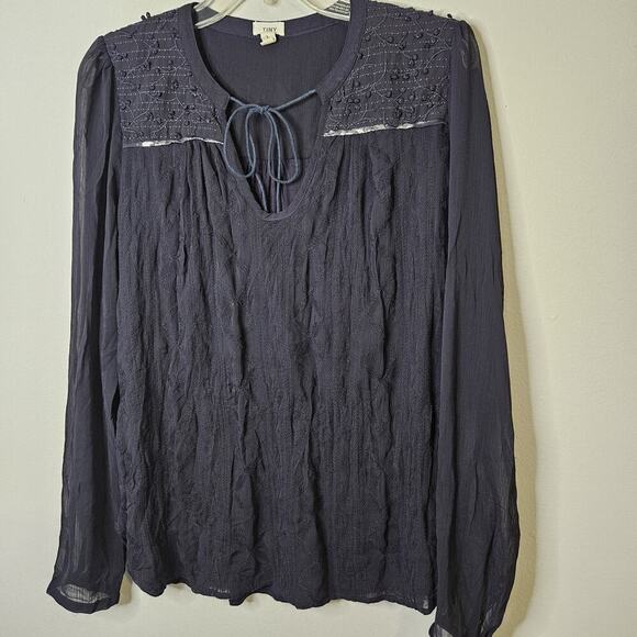 TINY Anthropologie Embroidered Keyhole neck Blouse Top Women’s Size L - Picture 1 of 13